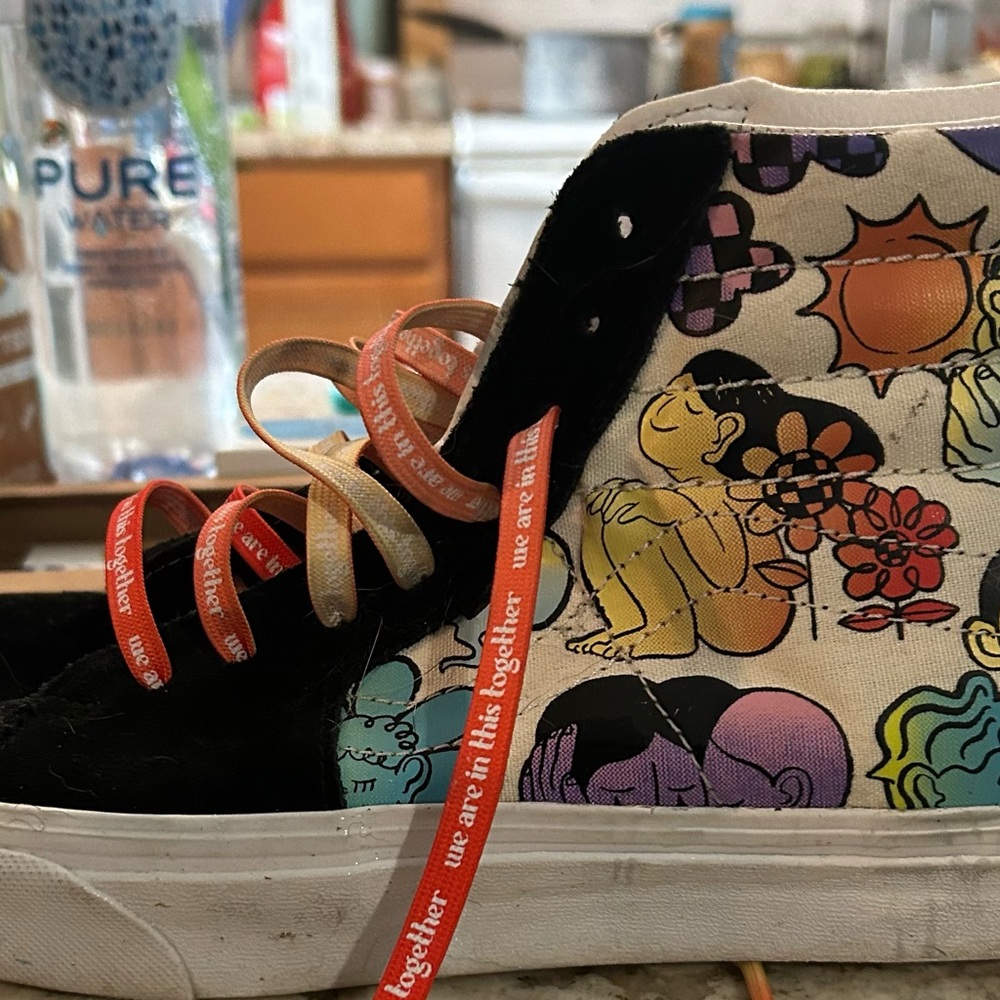 HP!!! 🎈🎈🎈VANS Sk8 Hi Cultivate non-gender “Cultivate Care” Hi-Tops 10W/8.5M. - Picture 5 of 13